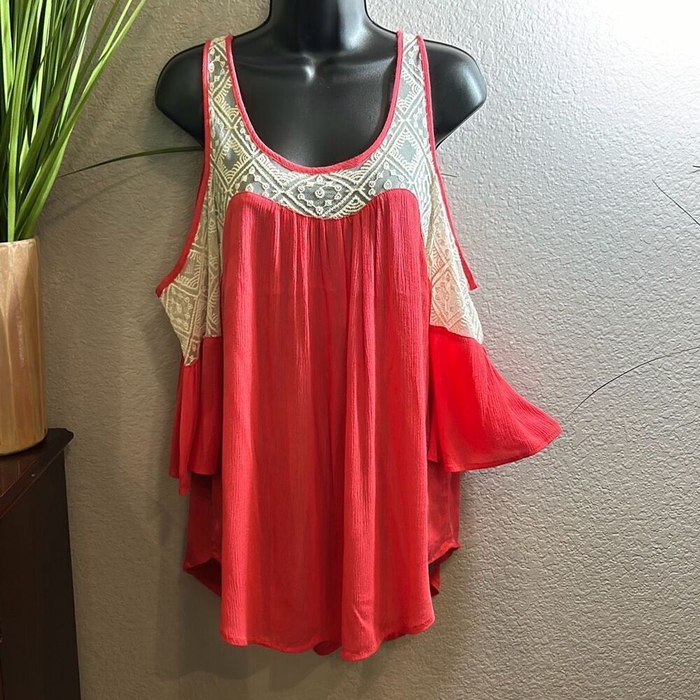 #325* Umgee Lacey cold shoulder Boho top size small